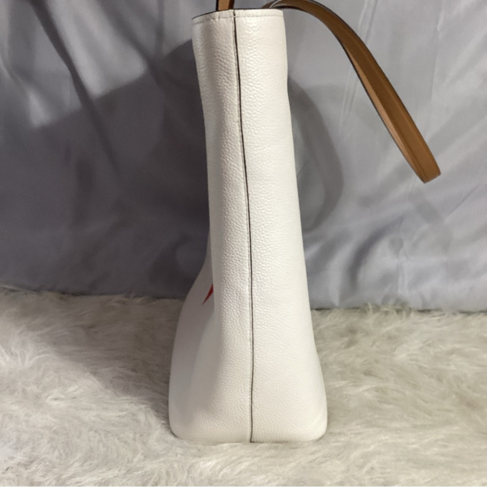 Kate Spade x Alexander Girard “LOVE” Heart Embossed White Leather Tote Bag - Picture 7 of 13